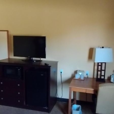 Shary Inn And Suites Mission Extérieur photo