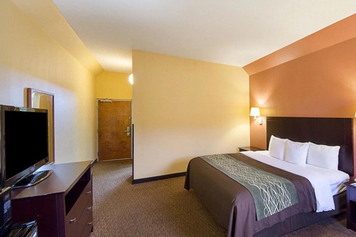 Shary Inn And Suites Mission Extérieur photo