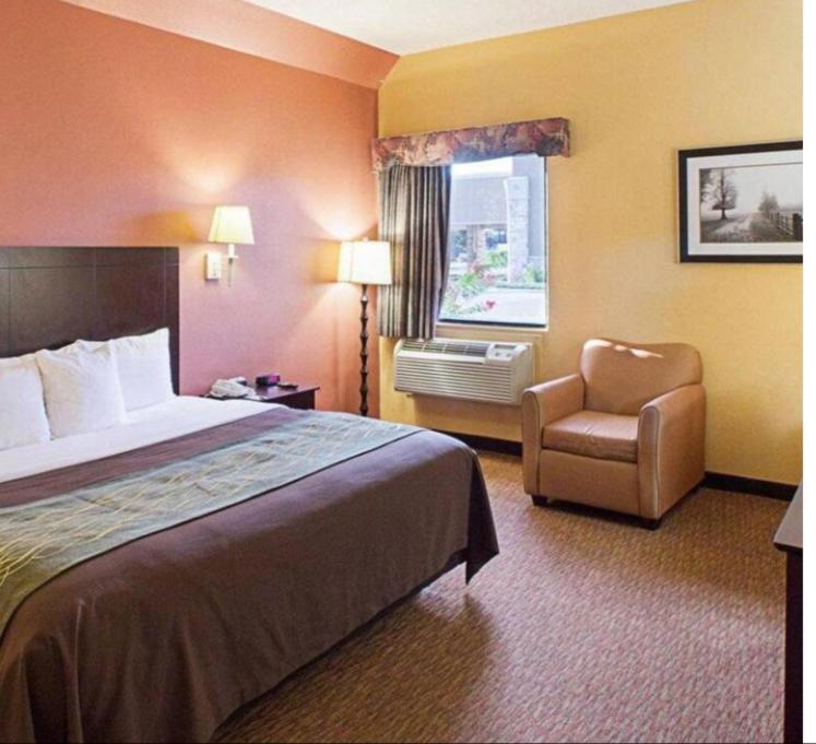 Shary Inn And Suites Mission Extérieur photo