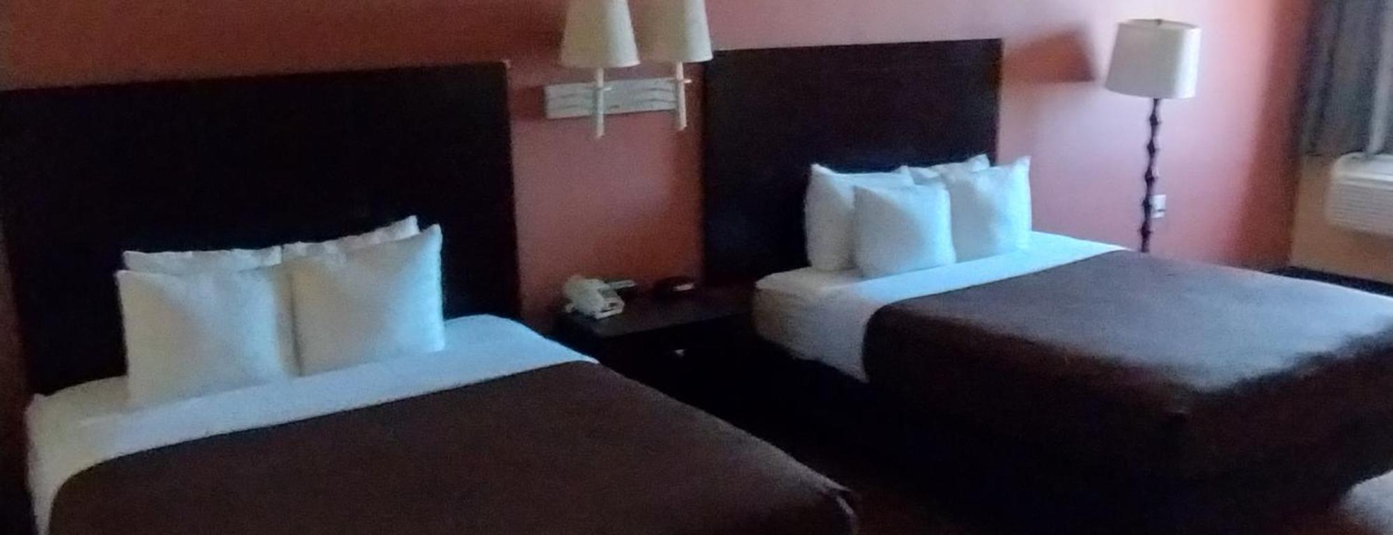 Shary Inn And Suites Mission Extérieur photo